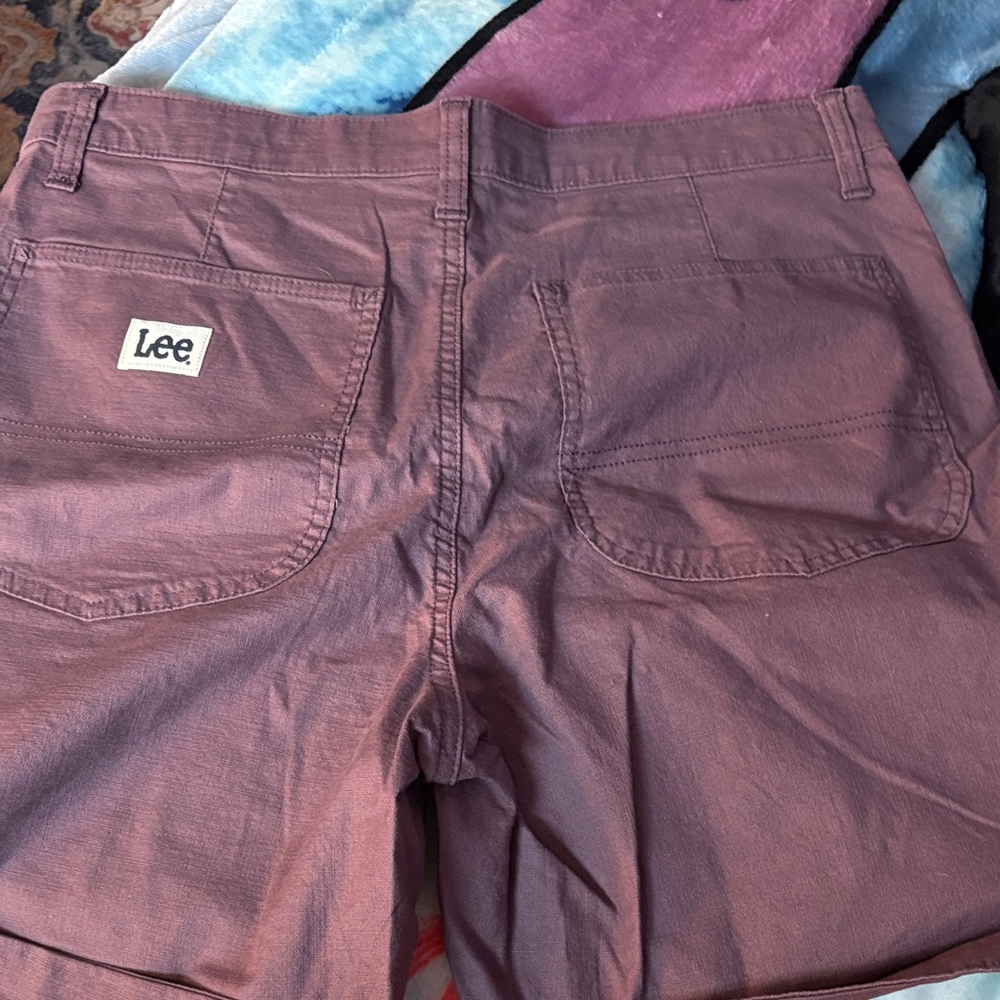 Lee Women's High Waist Mauve Shorts - Picture 2 of 4